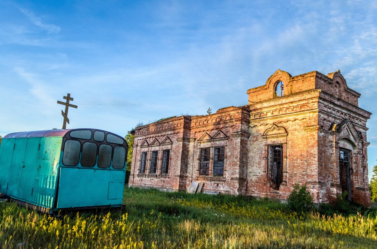 Церковь в селе Замошня